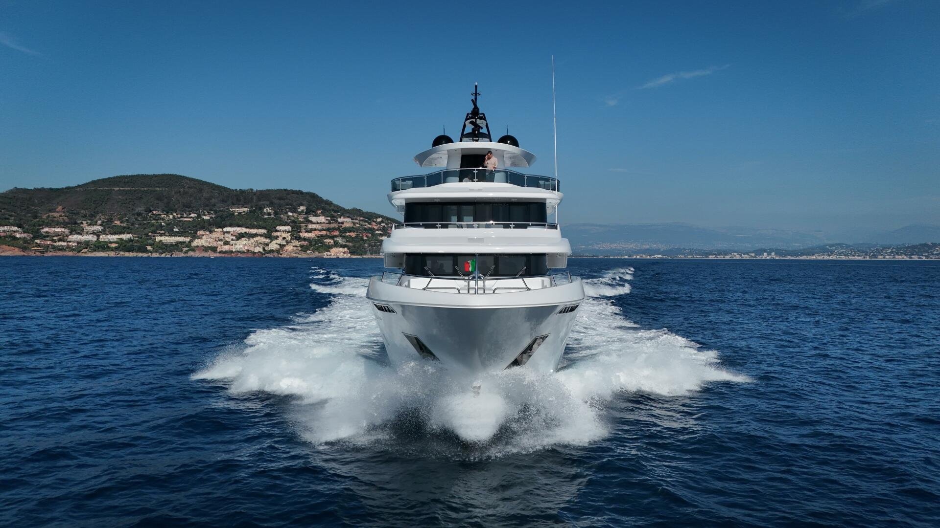 Enlarge : Oceanic 143 · 7