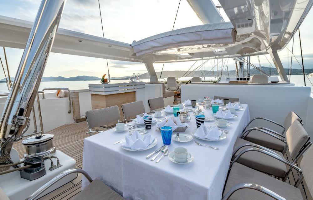 Enlarge : Spirit of the C's · On board