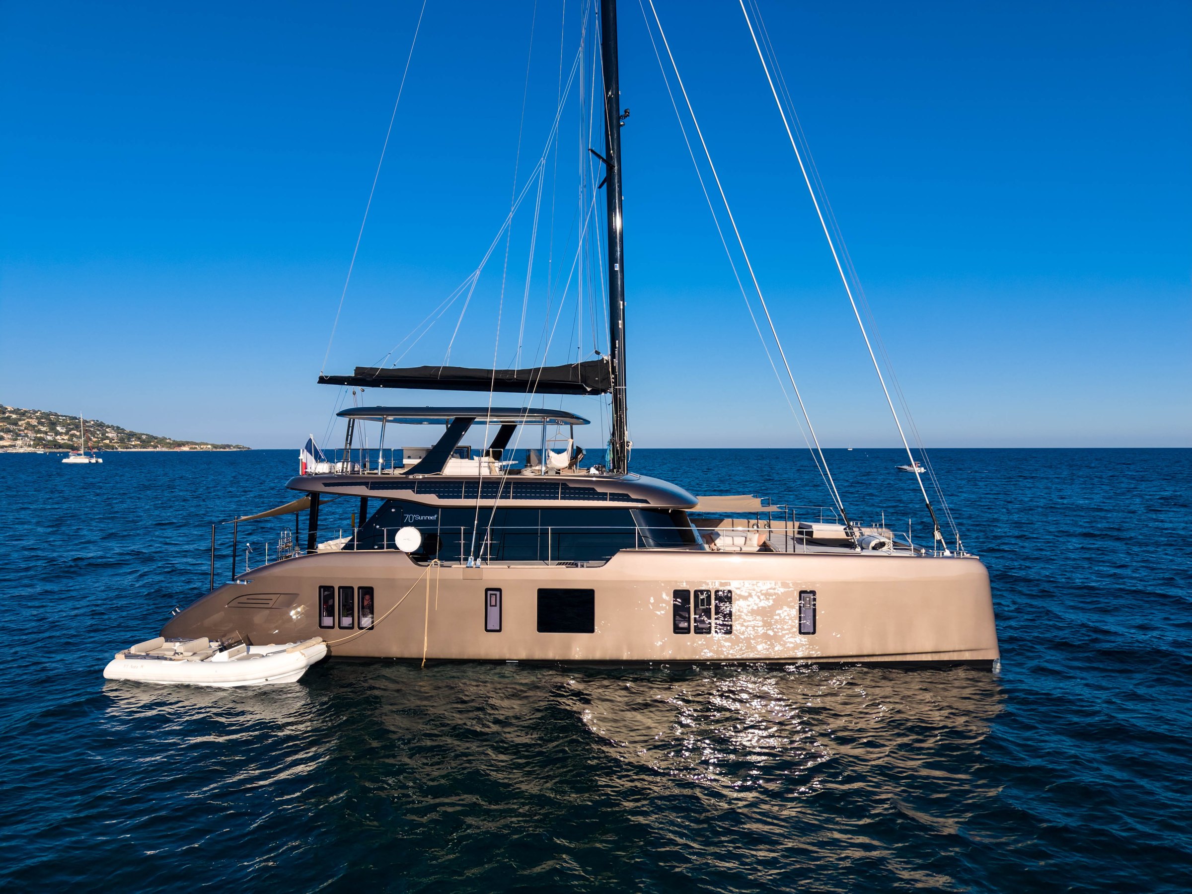 Enlarge : Āura · At sea