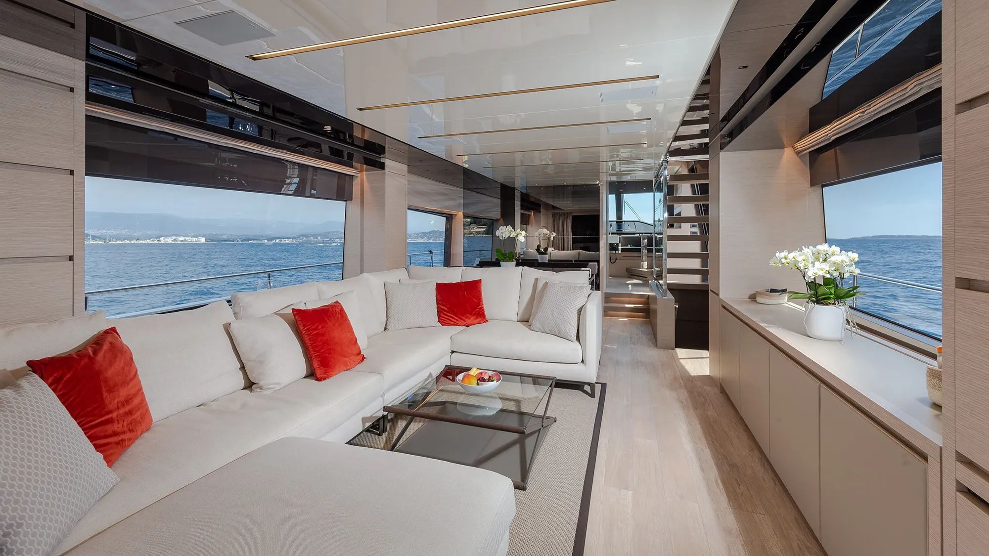Regine of Cannes · At sea
