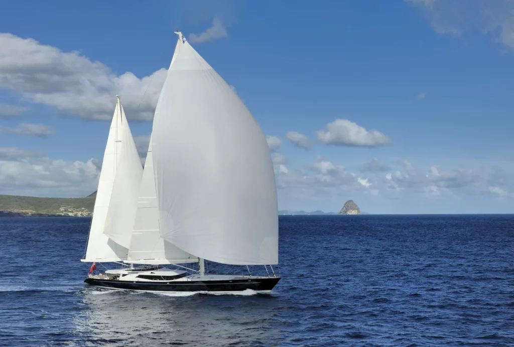 group_atalante_yachts_charter_sailing_yacht_drumbeat_aspecs