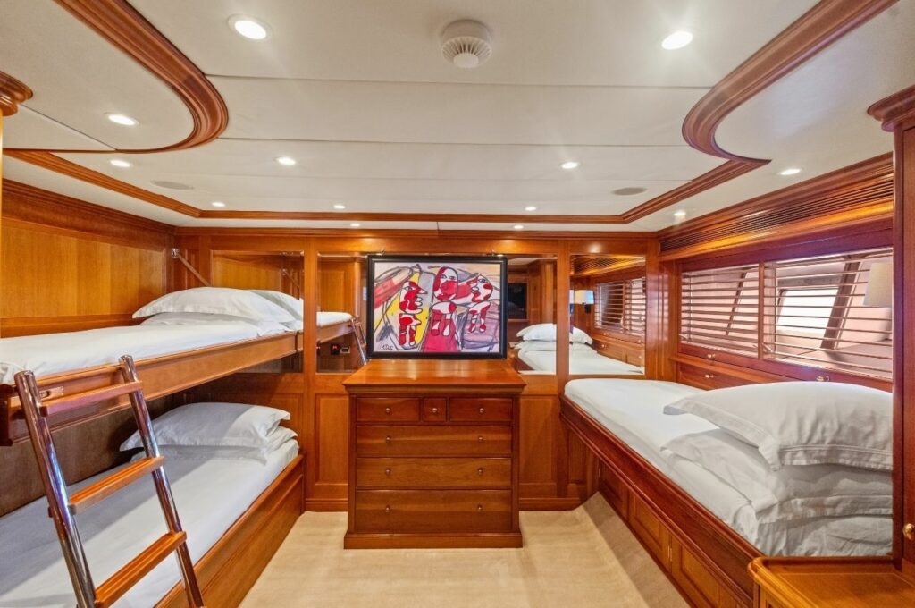 Sailing-Yacht-Sale-Atalante-Twin-Cabin-Luxe