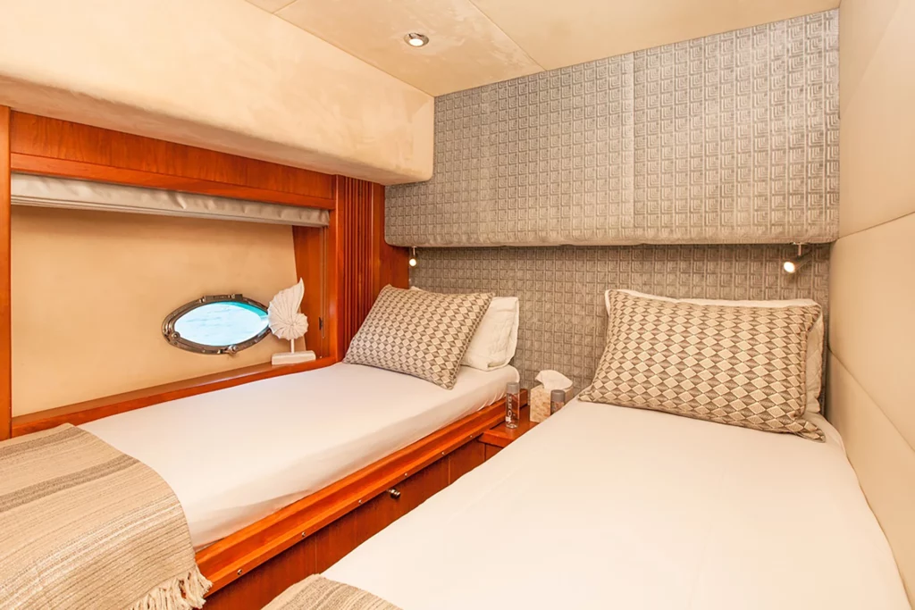 groupe_atalante_yacht_for_sale_froggy_sunseeker_single_beds_2